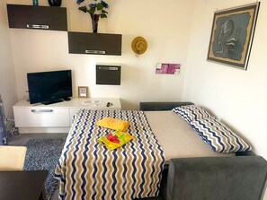 2 habitaciones, tabla de planchar con plancha y wifi gratis 