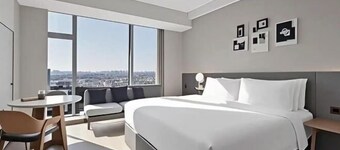 BoYue Hotel (Yiwu International Trade City)