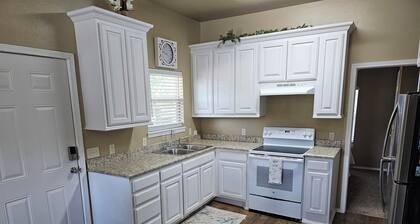 Historic 3-bedroom house close to downtown Guthrie.