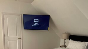 4 soverom, strykejern/-brett, wi-fi (inkludert) og sengetøy