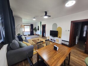 Smart TV, DVD player, books