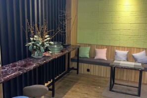 Lobby lounge - Yongcheng Hotel (Suifenhe)