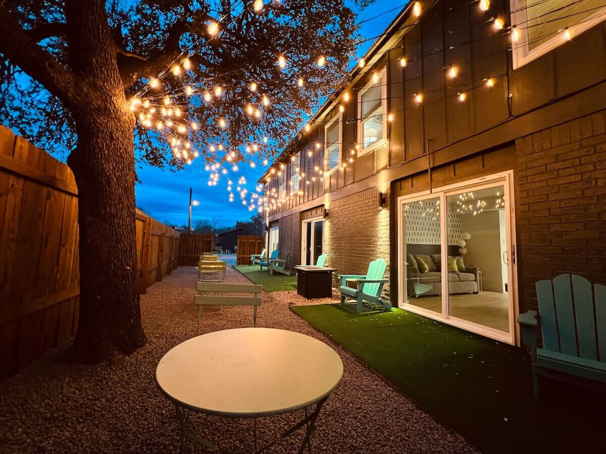MCM Condo by SoCo/SoLa w/ Patio