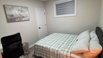 2 chambres, fer et planche Ă repasser, Wi-Fi, draps fournis