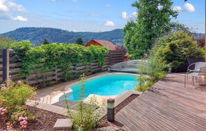 Opvarmet pool