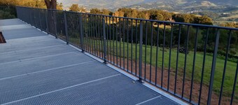Quiet house to rent on the heights of Irouléguy for 6 to 12 people