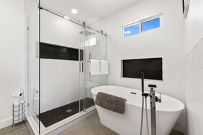 Hair dryer, towels - Ultimate Outdoor Oasis by Rather Be Properties (Palm Springs)