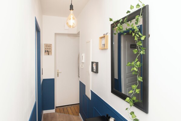 Interior - L'élégant des Remparts, Avec vue sur Chateau-fort (Sedan)