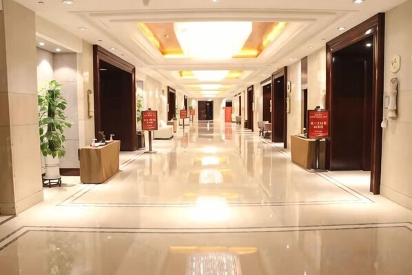 Unclassified image, 1 of 46, button - Shaoxing Shangyu Radisson Wanjin Hotel (Shaoxing)