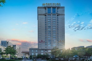 Unclassified image, 2 of 46, button - Shaoxing Shangyu Radisson Wanjin Hotel (Shaoxing)