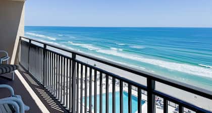 Breathtaking Ocean Views – 2BR/2BA Beachfront Retreat on No-Drive Beach