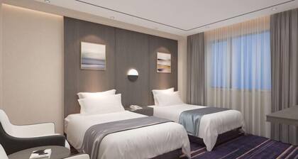 Chun Shang Hotel (Zhuhai Gongbei Port Pedestrian Street)