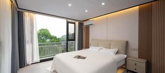 Wugong Mountain near Shuiya Residence