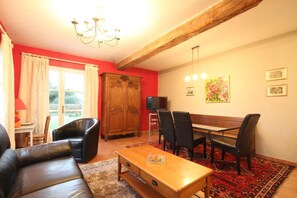 TV, peis og DVD-spiller