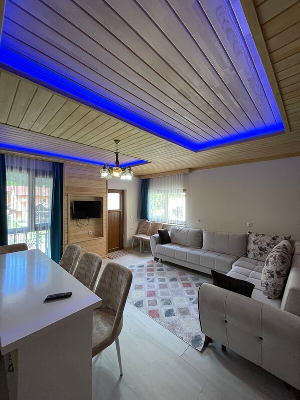 Family Condo | Private kitchen | Mini-fridge, stovetop, cookware/dishes/utensils, dining tables - Nirvana Suite Hotel (Çaykara)