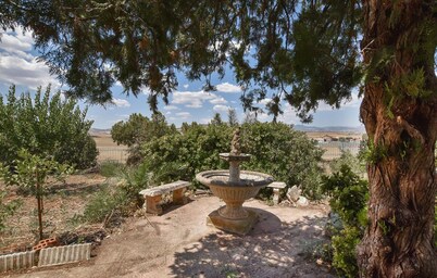 Awesome home in Assoro with WiFi