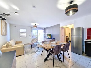 Interior - Casa Nostra - T2 close to the Clinic - Sainte-Clotilde (Sainte-Clotilde)