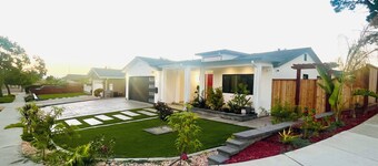 Cozy Private Entrance -bedroom house with AC Silicon Valley in charming San Jose