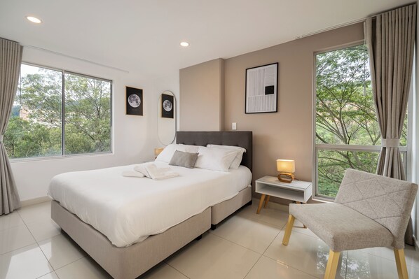 2 bedrooms, in-room safe, desk, iron/ironing board - - ¡ Stylish 2BDR Apartment in Exclusive Poblado ! - (Medellín)