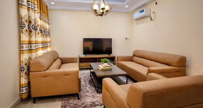 Secure 3BR Apartment in Limete | AC, WiFi, 15min to Gombe
