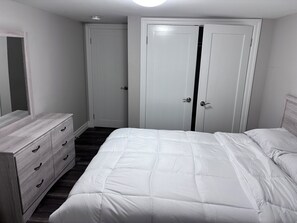 3 bedrooms, WiFi, bed sheets