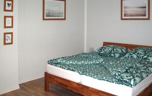 2 عدّة غرف نوم وواي فاي م جانًا وملاءات أسرّة