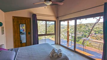 1 bedroom, in-room safe, desk, iron/ironing board