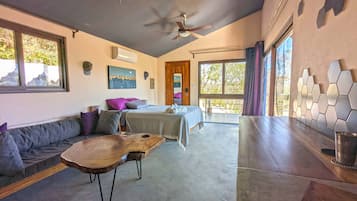 1 bedroom, in-room safe, desk, iron/ironing board