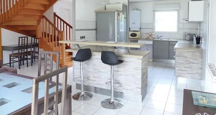 LE BRIGANTIN residence, 88m2 semi-detached villa with terrace and small garden