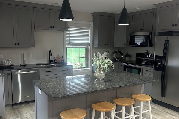 Microonde, forno, piano cottura, lavastoviglie