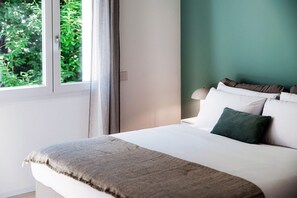 2 slaapkamers, een strijkplank/strijkijzer, wifi, beddengoed