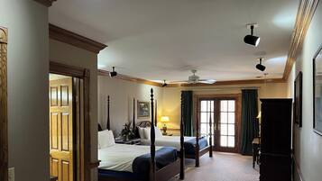 12 bedrooms, desk, iron/ironing board, travel cot