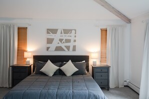 7 bedrooms, iron/ironing board, free WiFi, bed sheets