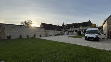 Enceinte de l’hébergement