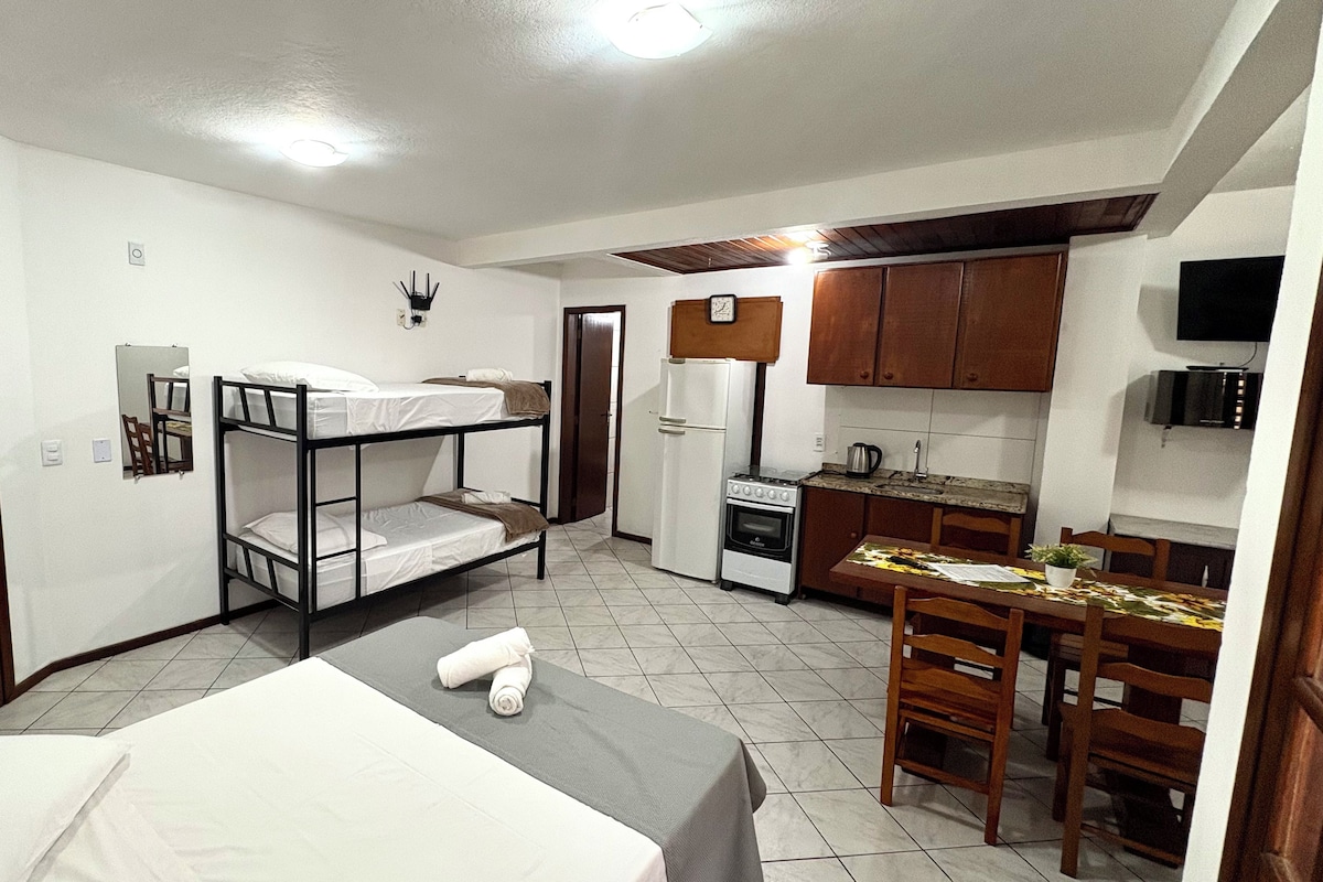 Economy Quadruple Room