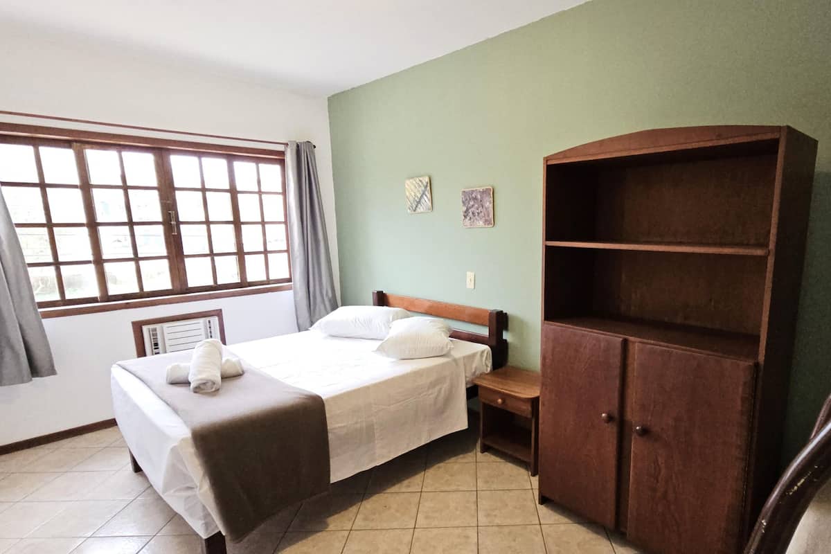 Premium appartement | 1 slaapkamer, een strijkplank/strijkijzer, gratis wifi, beddengoed