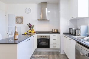 Fridge, microwave, oven, dishwasher