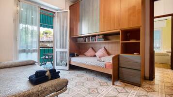 2 chambres, fer et planche Ă repasser, Wi-Fi gratuit, draps fournis