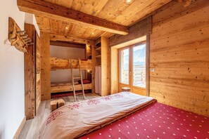 4 makuuhuonetta, vuodevaatteet