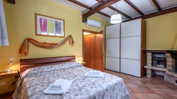 1 Schlafzimmer, Bügeleisen/Bügelbrett, kostenloses WLAN, Bettwäsche