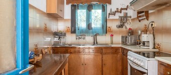 Holiday Home 'Andros Traditional House' with Mountain View, Private Terrace and Private Garden
