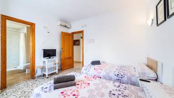 1 sovrum, gratis wi-fi och sÀngklÀder