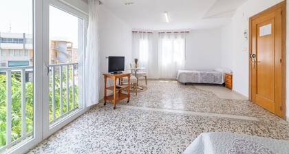 Room 'Habitación Triple 2' with Wi-Fi and Air Conditioning
