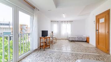 1 habitación, wifi gratis y ropa de cama