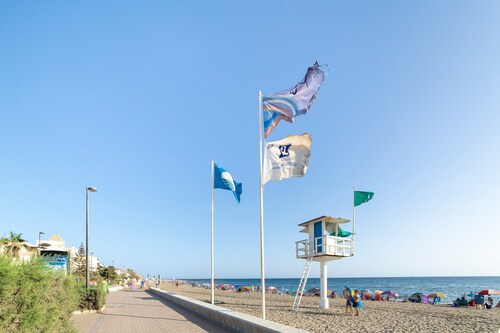Studio Apartment 'Estudio Almerimar' with Sea Views, Wi-Fi and Air Conditioning