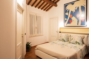 2 makuuhuonetta, ilmainen Wi-Fi, vuodevaatteet