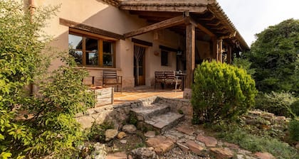 Country House 'Dalt La Figuera' with Mountain View, Private Pool and Wi-Fi