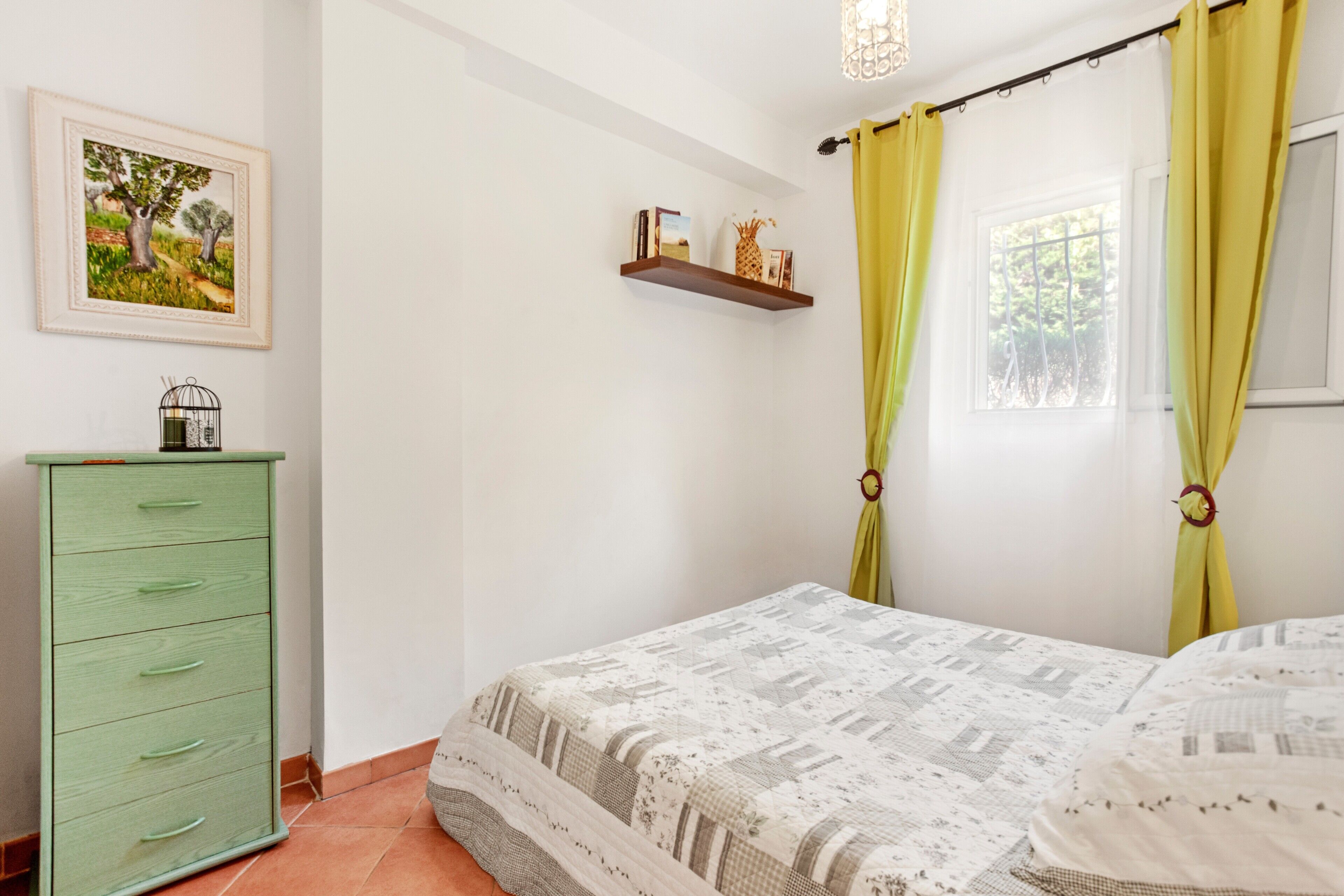 2 chambres, fer et planche à repasser, Wi-Fi gratuit, draps fournis