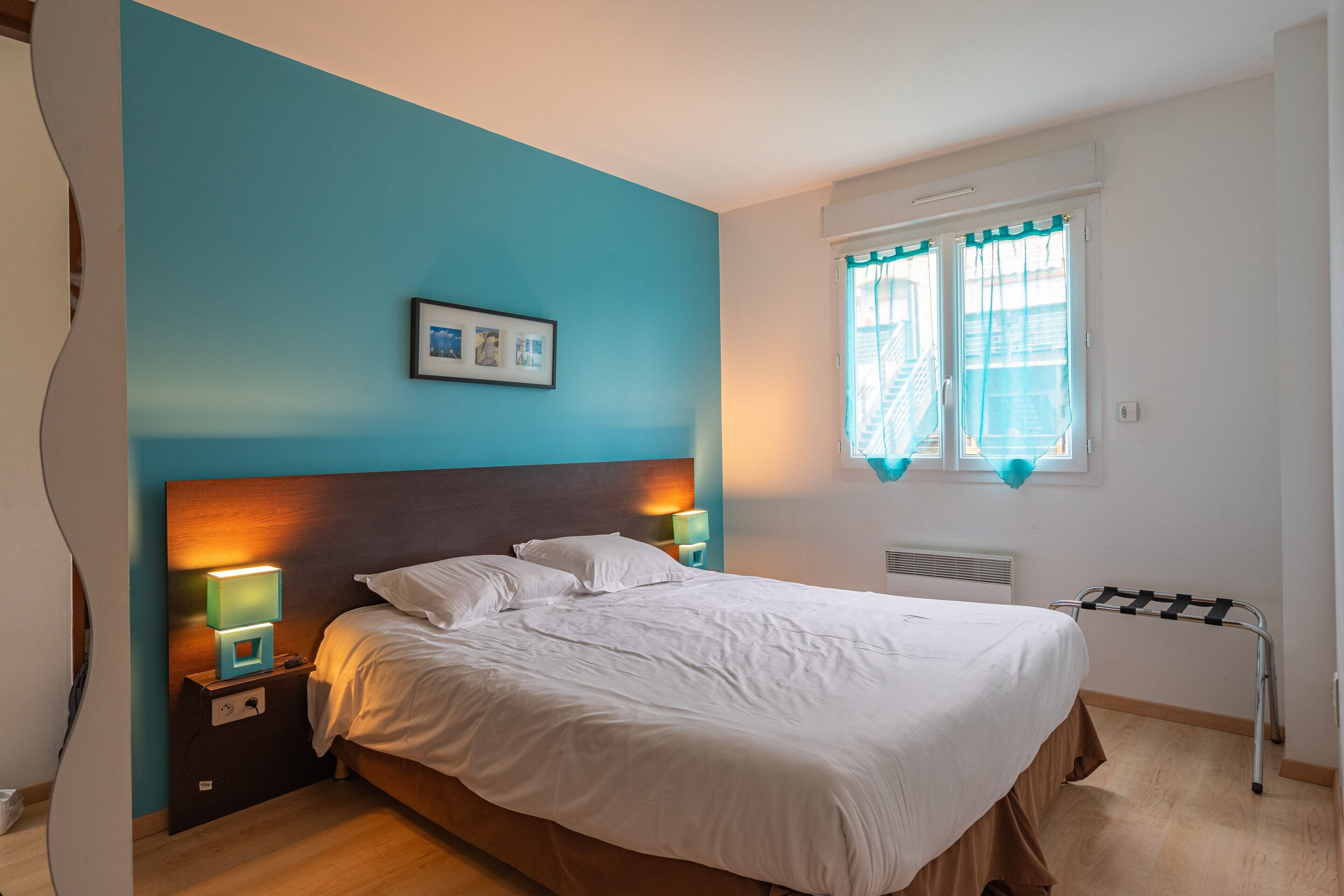 1 slaapkamer, een strijkplank/strijkijzer, gratis wifi, beddengoed