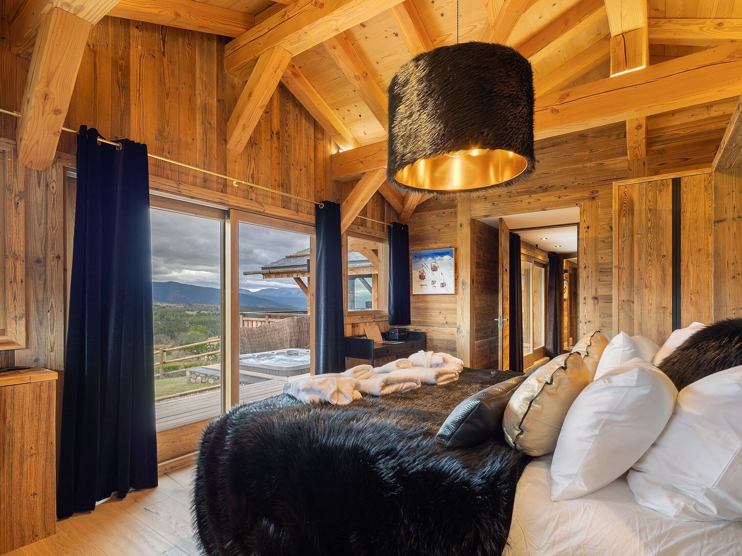 6 chambres, bureau, fer et planche à repasser, Wi-Fi gratuit